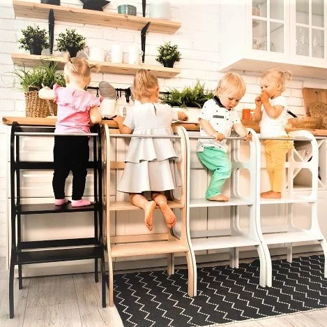 tour d'apprentissage a partir de quel age tour d'observation Montessori simple